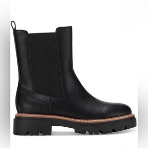 NWT Sun + Stone Burklee Faux Leather Side Zip Ankle Booties